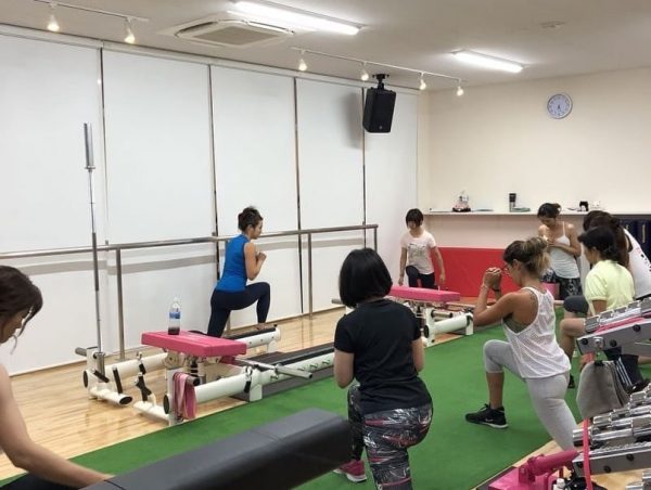 Spice Up Fitness Gym by Tomo Okabe